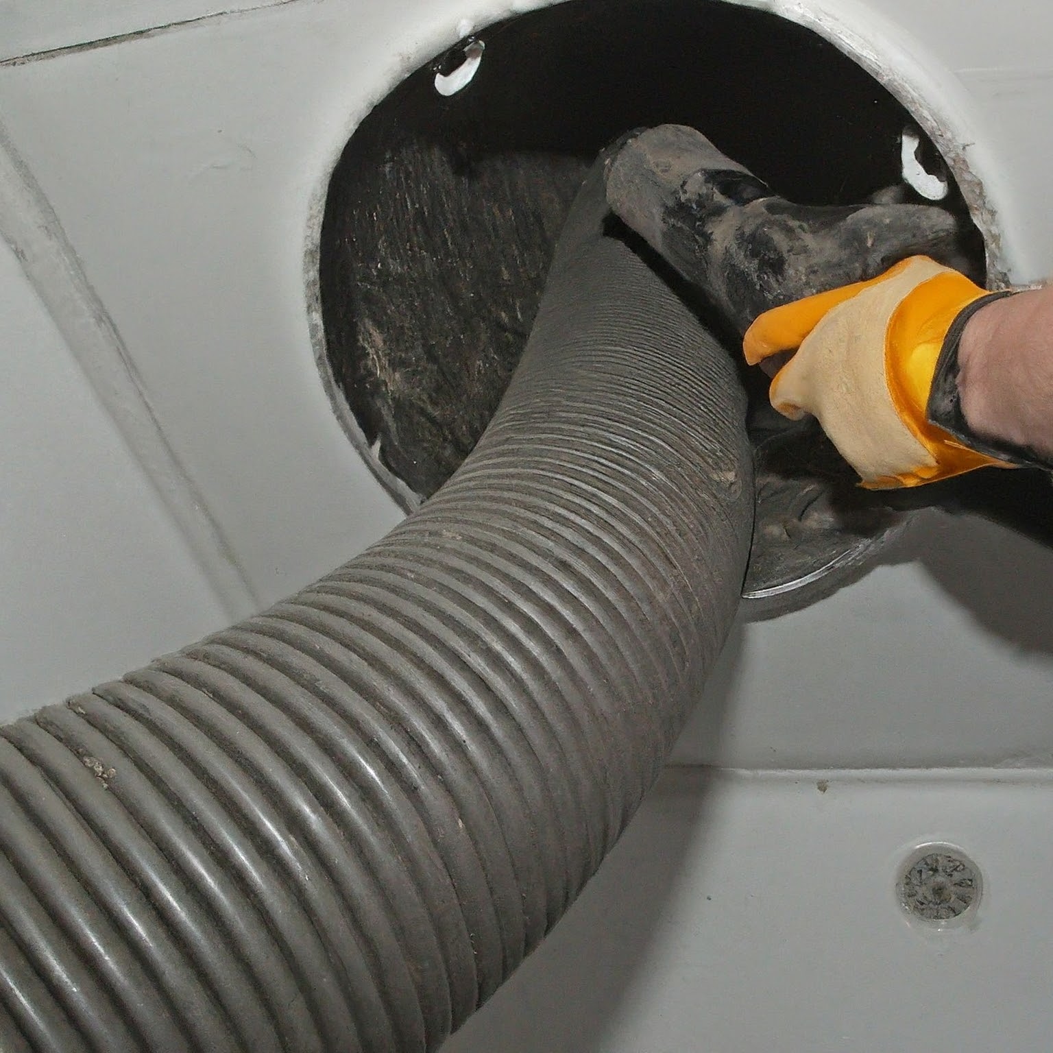Expert Duct Cleaning Services in Bloomfield Hills, MI Professional Duct Cleaning Bloomfield Hills MI - HVAC Air Duct Cleaning Services by Chimney Sweep Bloomfield Hills